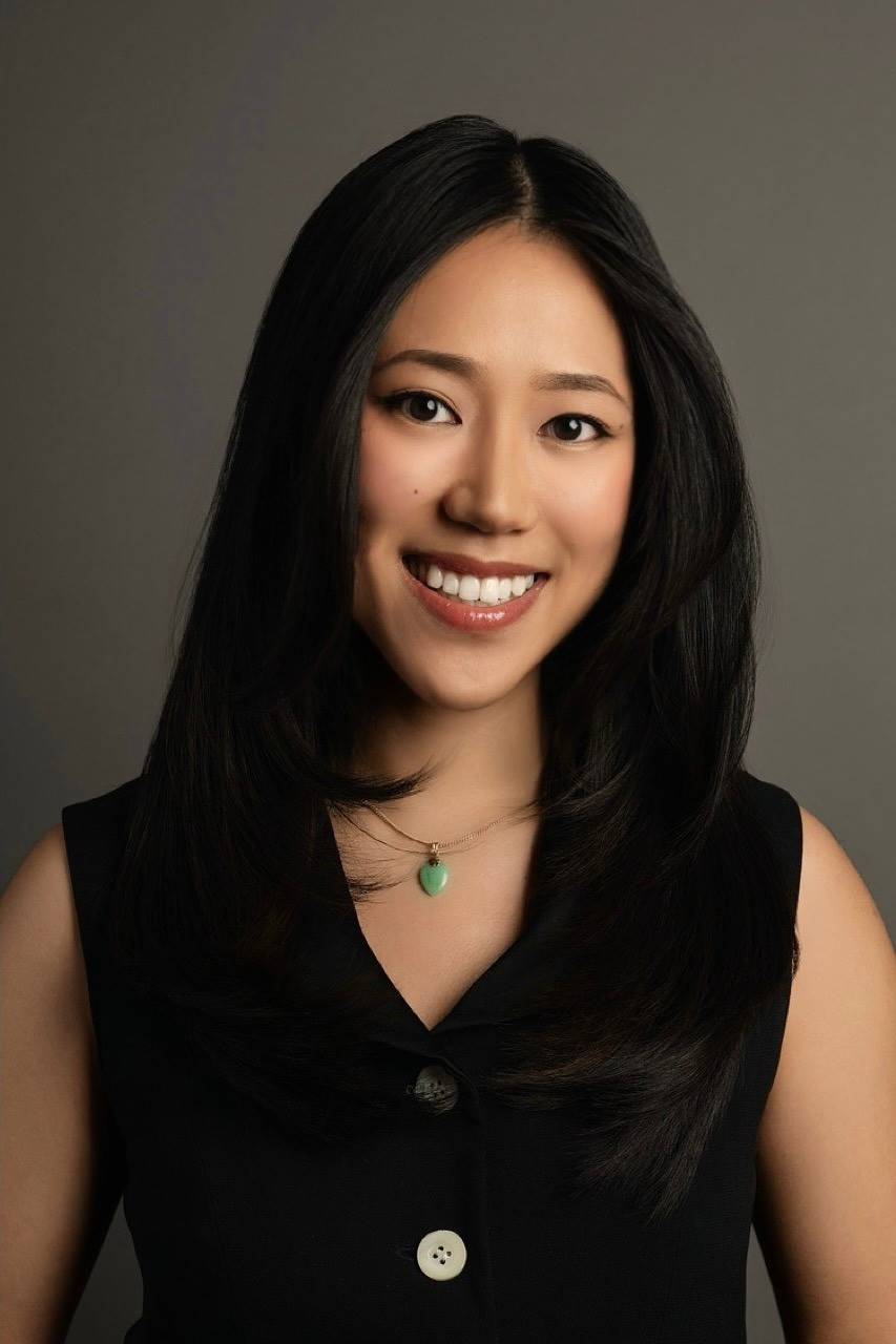 Julia Dinh